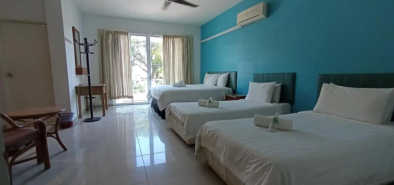 B Hotel Gelugor