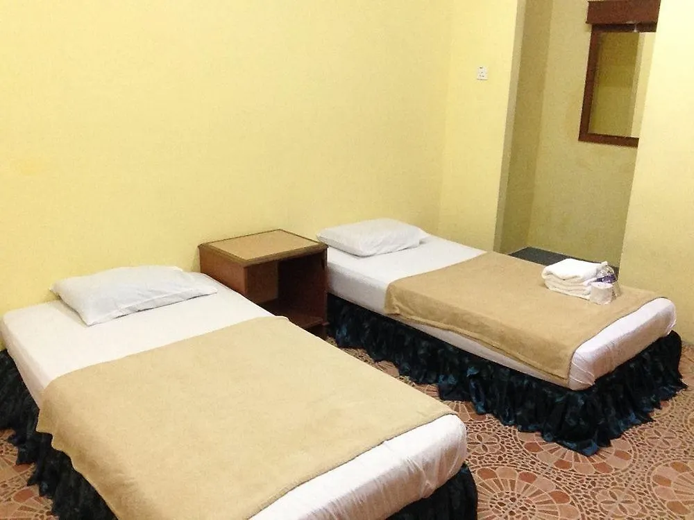 B Hotel Gelugor